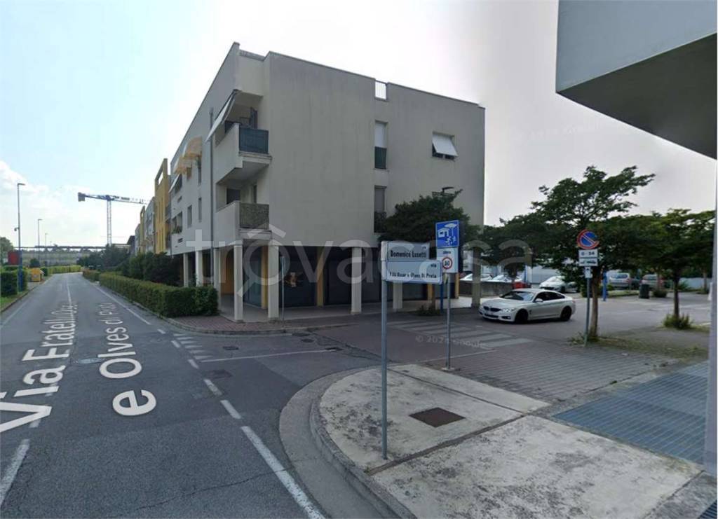 negozio in vendita a Brescia in zona San Polo