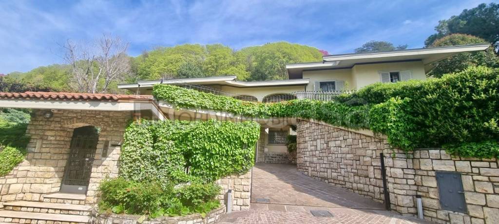 casa indipendente in vendita a Brescia