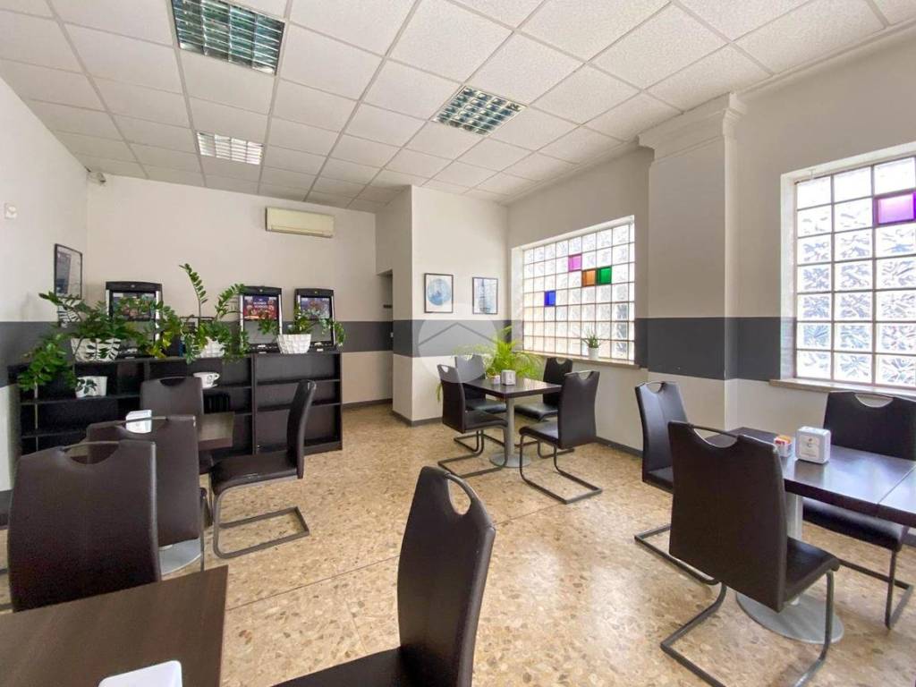 negozio in vendita a Brescia in zona San Polo