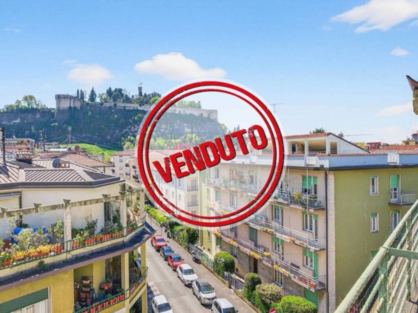 appartamento in vendita a Brescia in zona Crocifissa di Rosa