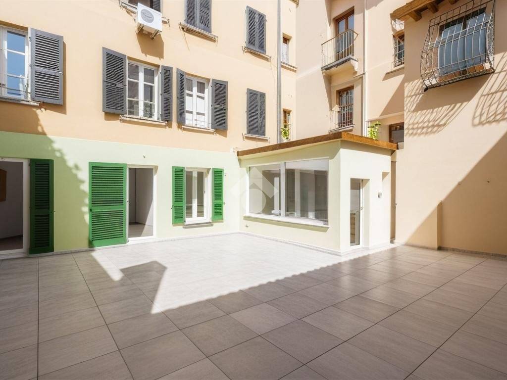 appartamento in vendita a Brescia in zona Centro Storico