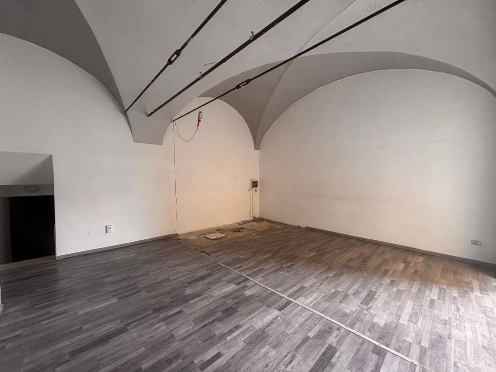 negozio in vendita a Brescia in zona Centro Storico