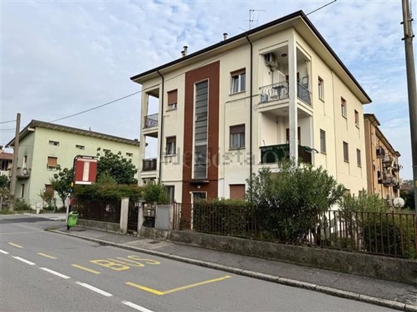 appartamento in vendita a Brescia in zona San Polo