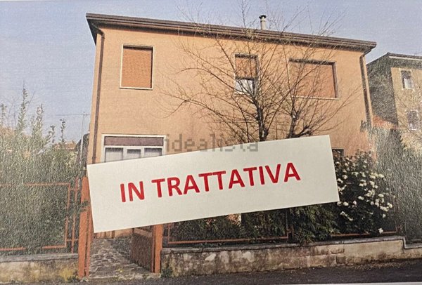 casa indipendente in vendita a Brescia in zona Sant'Eufemia
