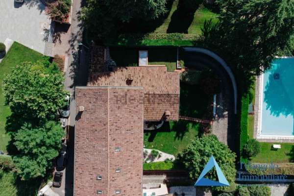 casa indipendente in vendita a Brescia in zona Mompiano