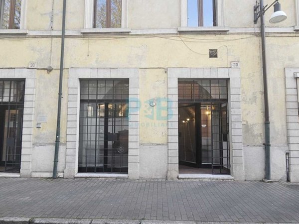 negozio in vendita a Brescia