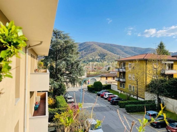 appartamento in vendita a Brescia in zona Costalunga