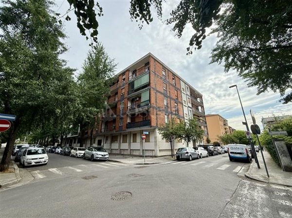 appartamento in vendita a Brescia in zona Volta