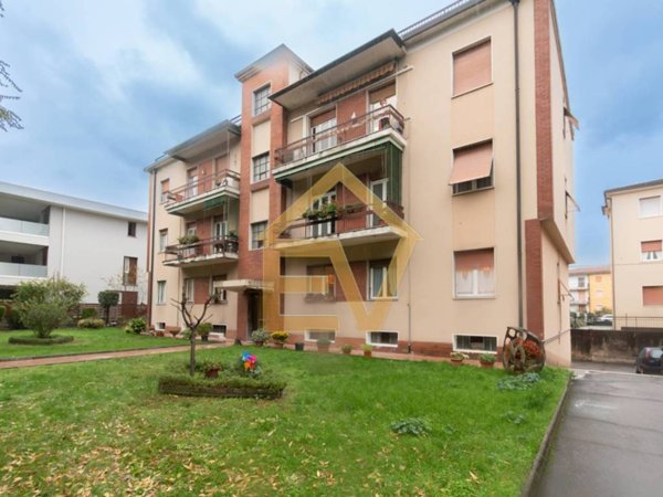 appartamento in vendita a Brescia in zona Mompiano