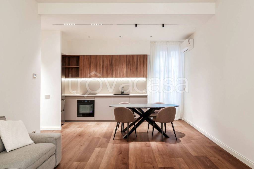 appartamento in vendita a Brescia in zona Carmine