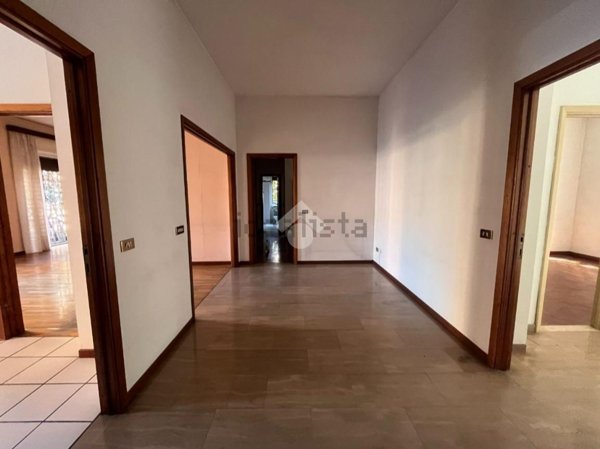 appartamento in vendita a Brescia in zona Volta