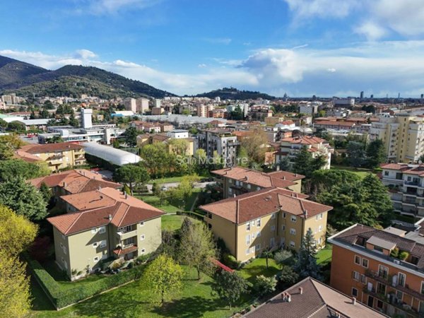 appartamento in vendita a Brescia in zona Borgo Trento