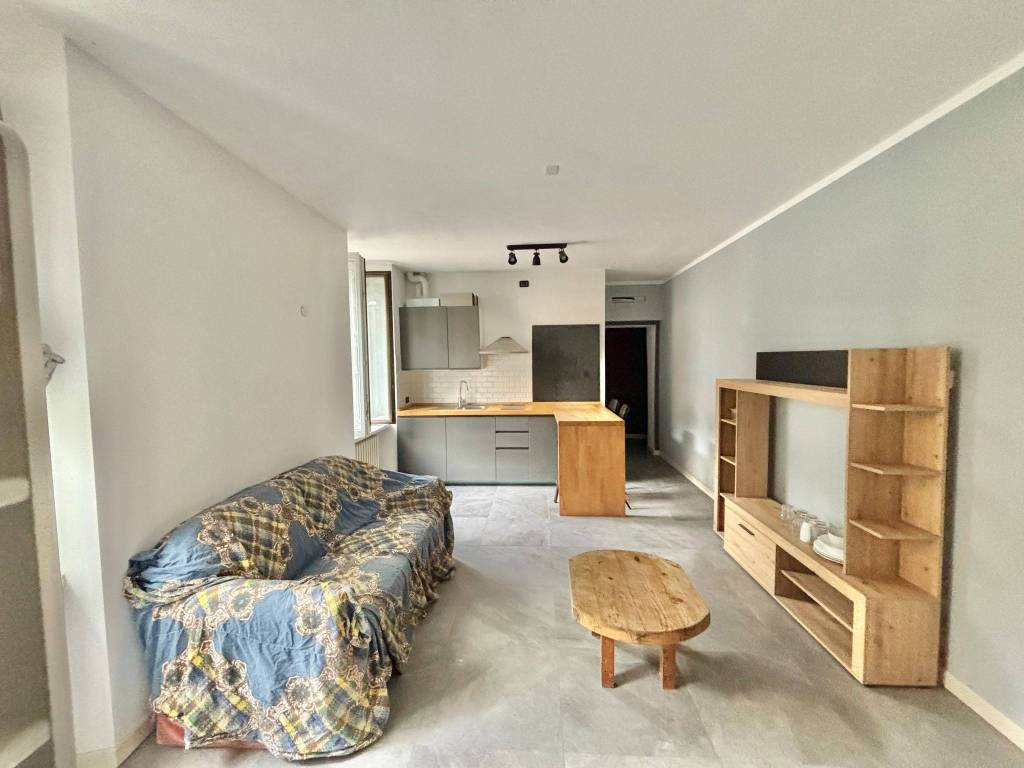 appartamento in vendita a Brescia in zona Centro Storico