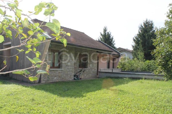 casa indipendente in vendita a Brescia in zona Caionvico