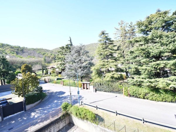 appartamento in vendita a Brescia in zona Urago/Mella