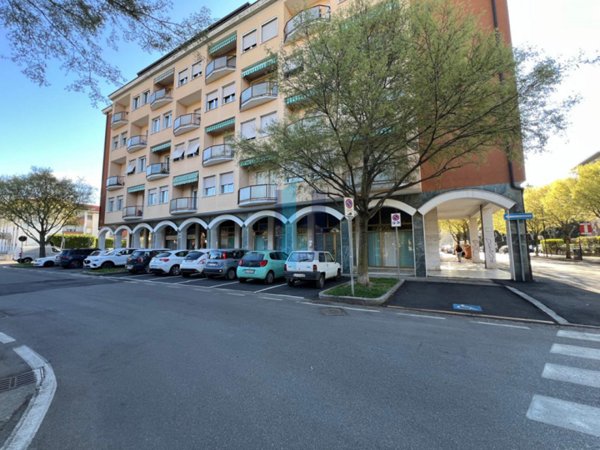 ufficio in vendita a Brescia in zona Mompiano