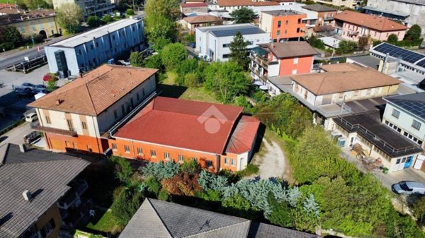casa indipendente in vendita a Brescia in zona Sant'Eufemia
