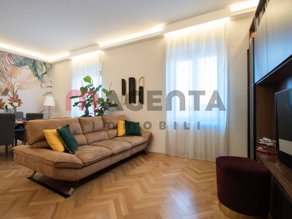 appartamento in vendita a Brescia in zona Centro Storico