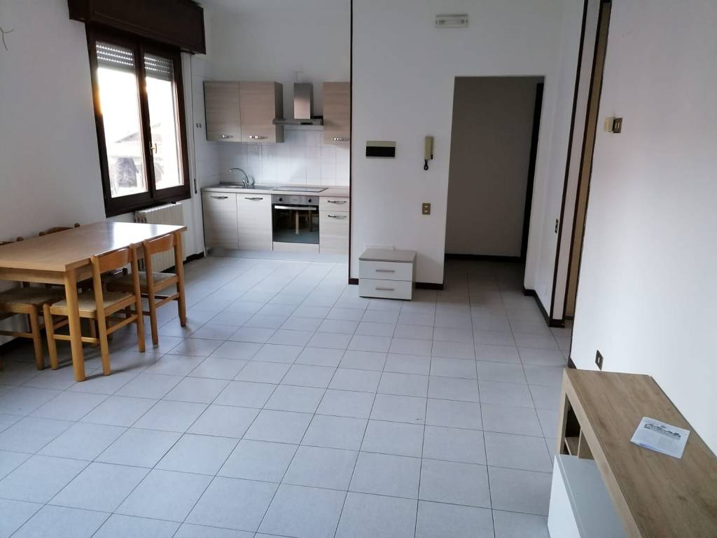 appartamento in vendita a Brescia in zona Volta