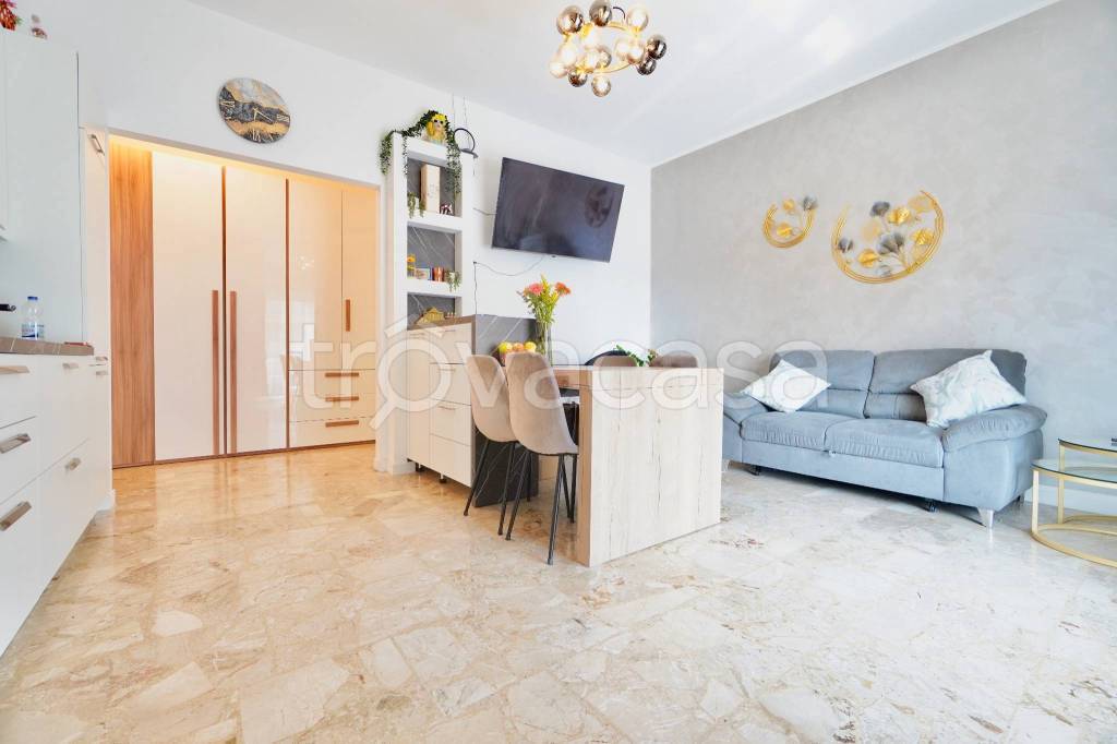 appartamento in vendita a Brescia in zona Quartiere Primo Maggio