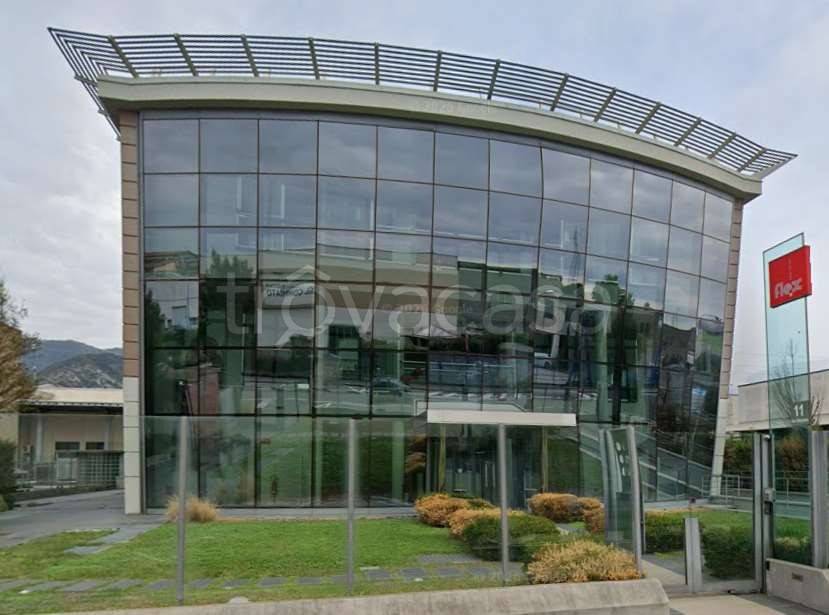 locale di sgombero in vendita a Brescia in zona Buffalora