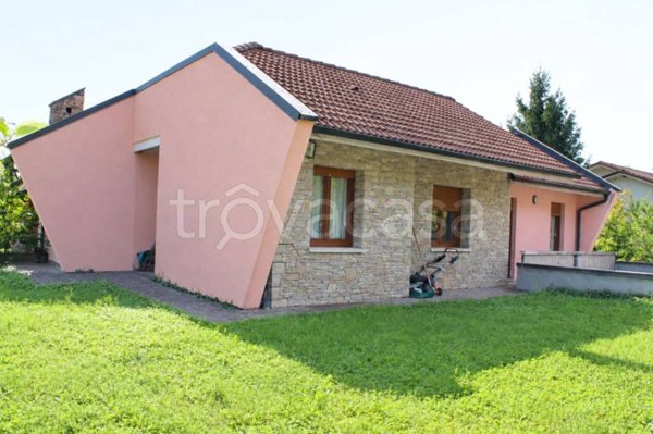 casa indipendente in vendita a Brescia in zona Caionvico
