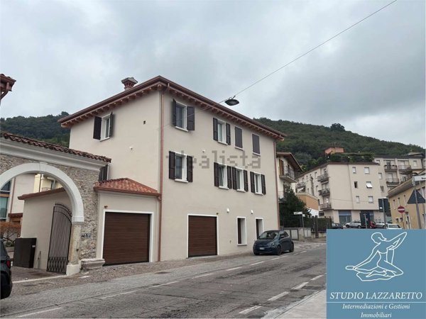 appartamento in vendita a Brescia in zona Mompiano