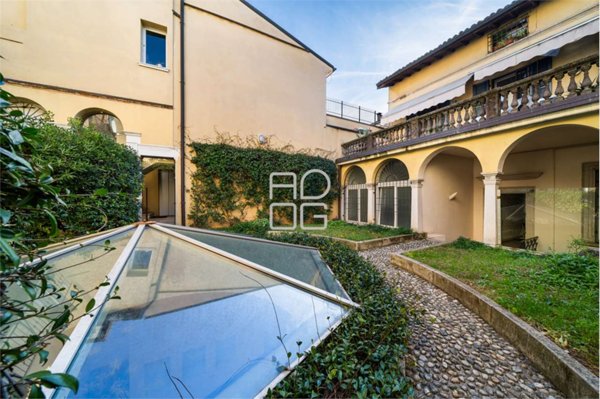 appartamento in vendita a Brescia in zona Centro Storico