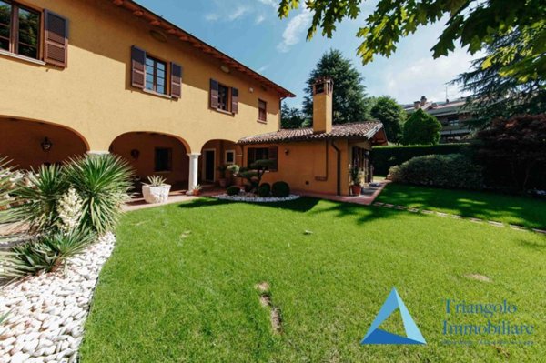 casa indipendente in vendita a Brescia in zona Costalunga