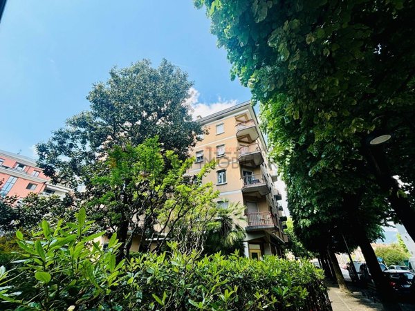 appartamento in vendita a Brescia in zona Borgo Trento