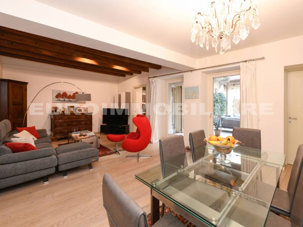 appartamento in vendita a Brescia in zona Centro Storico