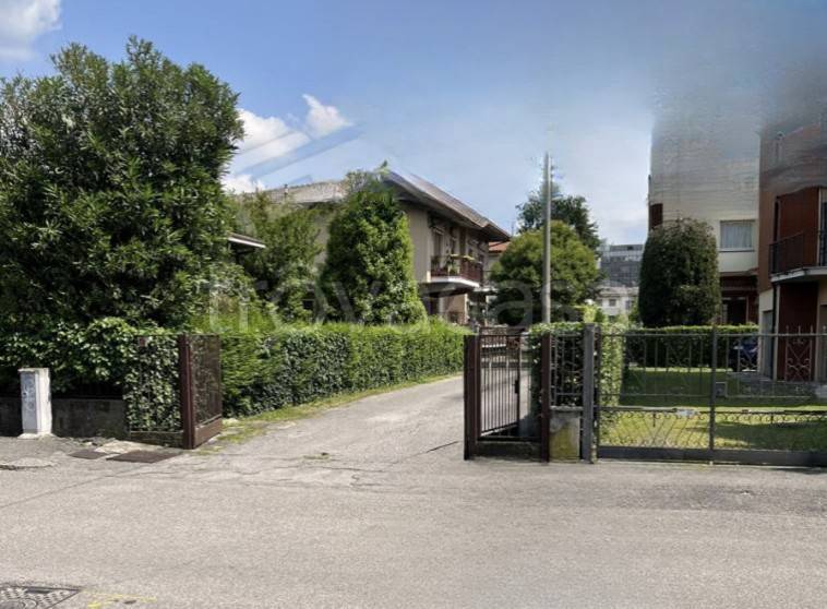 appartamento in vendita a Brescia in zona Urago/Mella