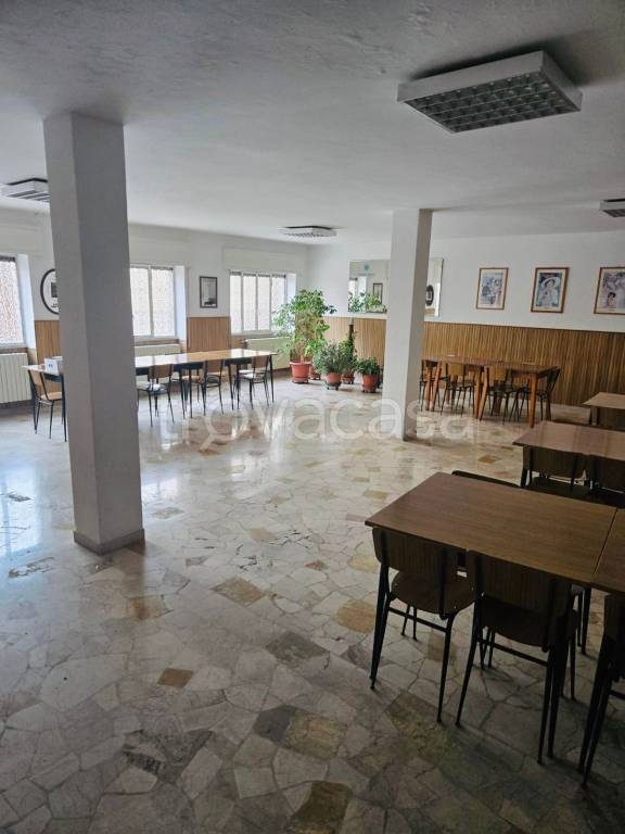 negozio in vendita a Brescia in zona Quartiere Primo Maggio