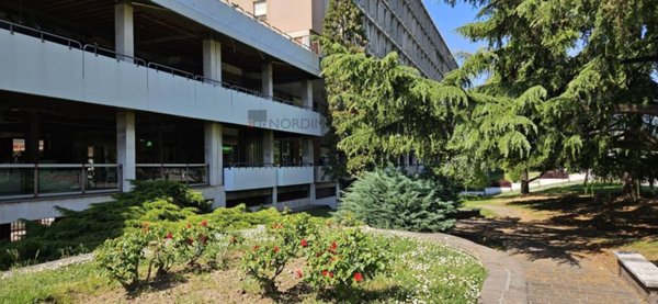 ufficio in vendita a Brescia