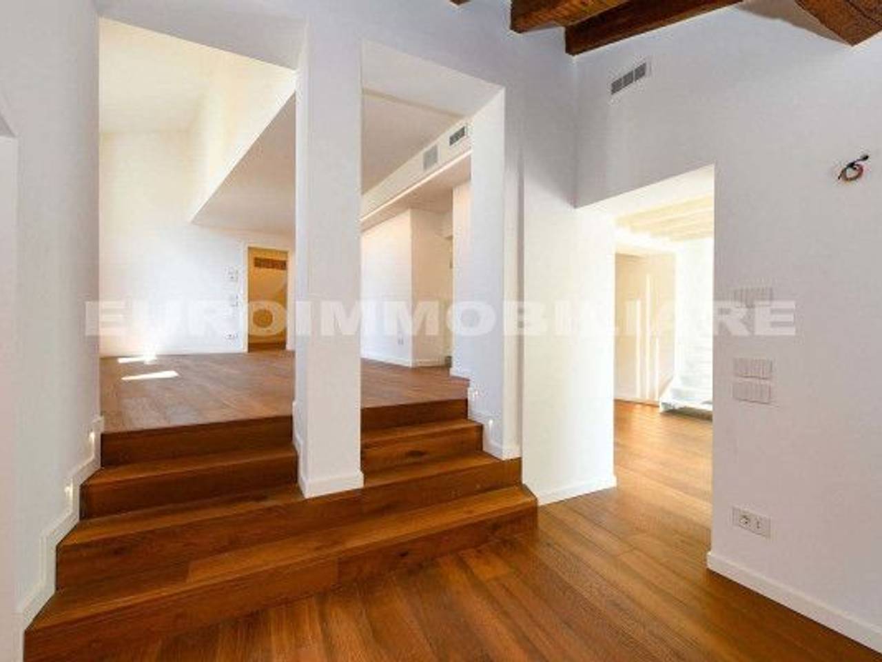 appartamento in vendita a Brescia in zona Centro Storico