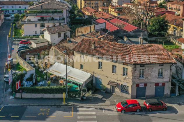 casa indipendente in vendita a Brescia