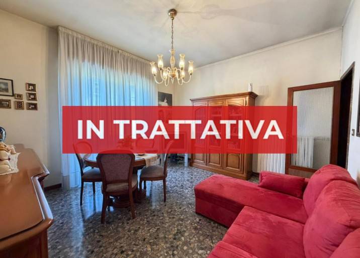 casa indipendente in vendita a Brescia in zona Chiusure
