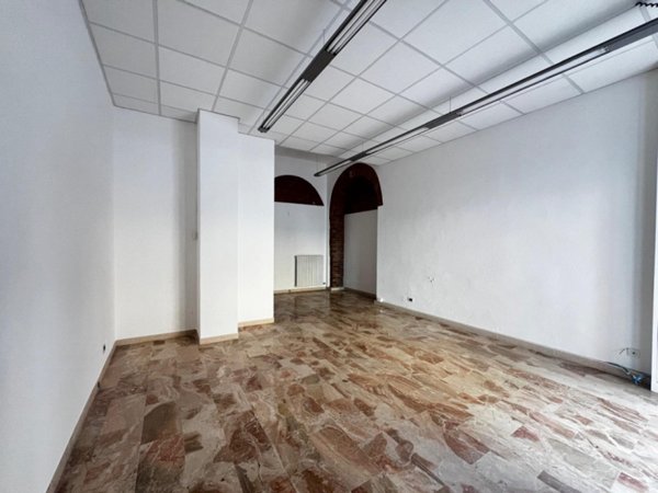 negozio in vendita a Brescia in zona Centro Storico