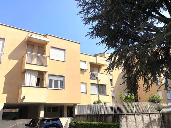 appartamento in vendita a Brescia in zona Mompiano