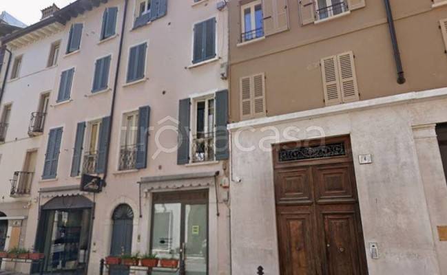 negozio in vendita a Brescia in zona Centro Storico