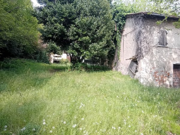 casale in vendita a Brescia in zona Mompiano