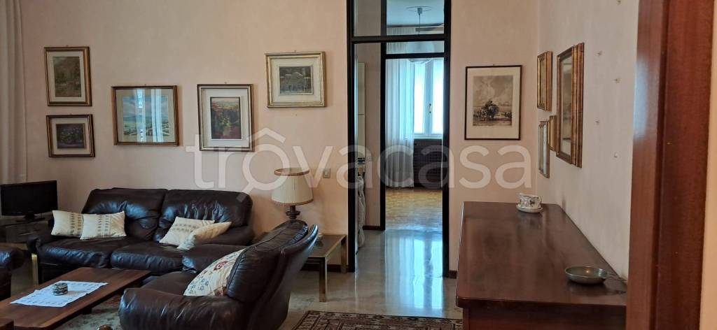 appartamento in vendita a Brescia in zona Mompiano
