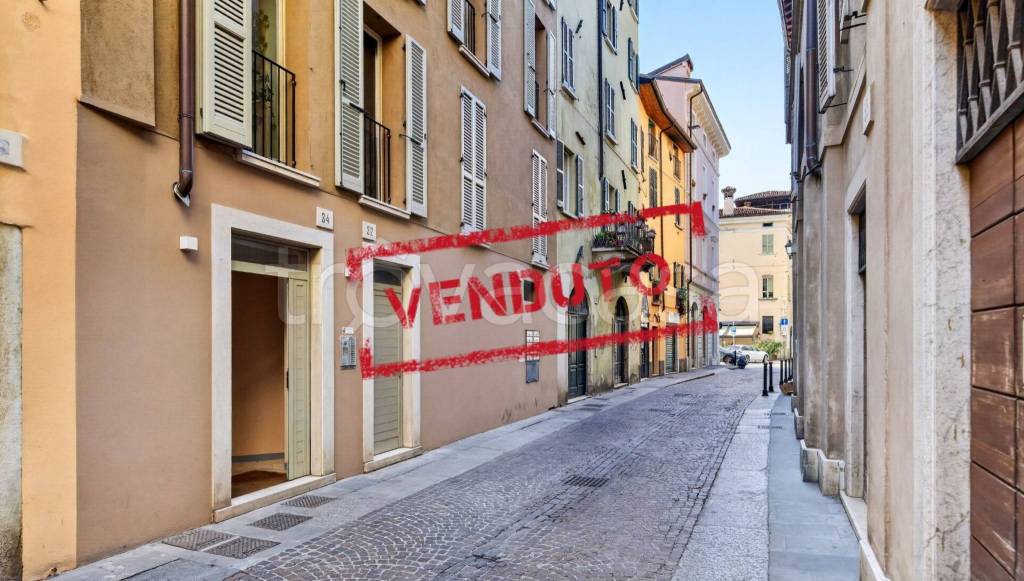 appartamento in vendita a Brescia in zona Centro Storico
