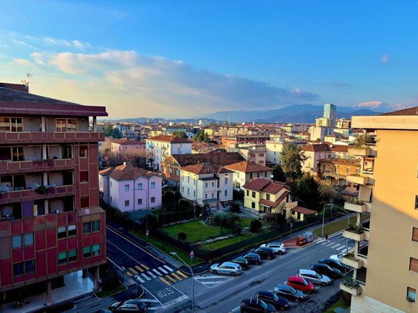 appartamento in vendita a Brescia