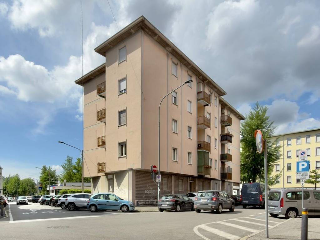 appartamento in vendita a Brescia in zona Mompiano