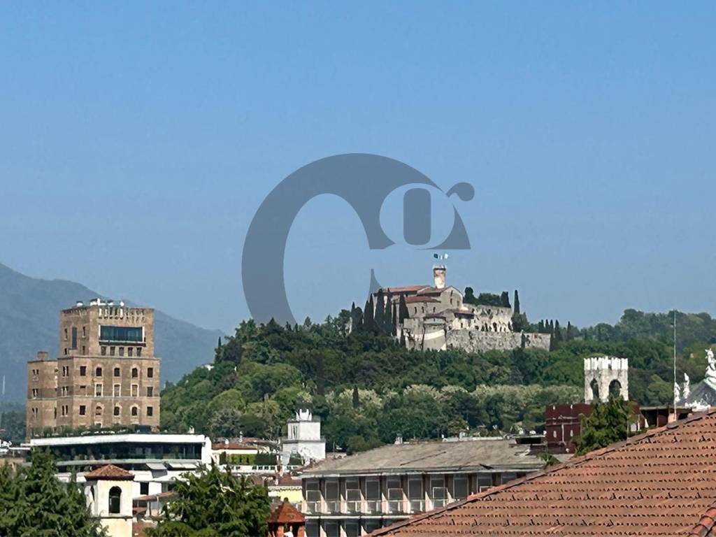 appartamento in vendita a Brescia in zona Centro Storico