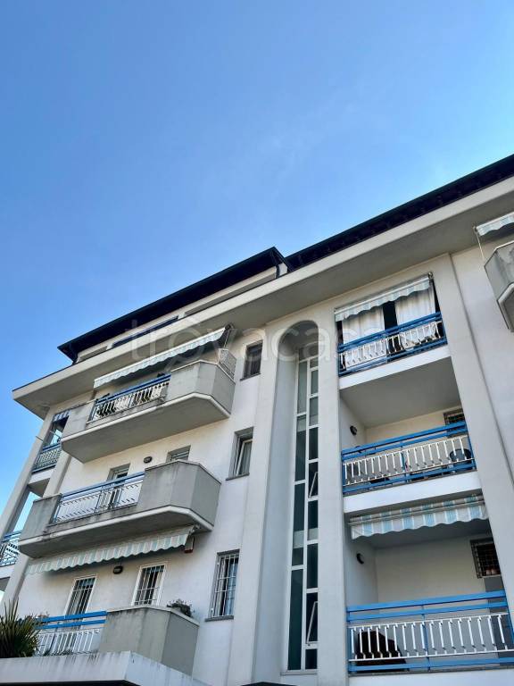 appartamento in vendita a Brescia in zona Villaggio Prealpino