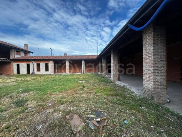 casa indipendente in vendita a Brescia in zona Quartiere Primo Maggio