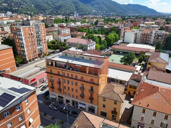 appartamento in vendita a Brescia in zona Volta