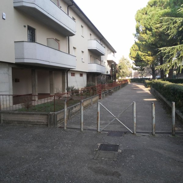 appartamento in vendita a Brescia in zona Villaggio Sereno
